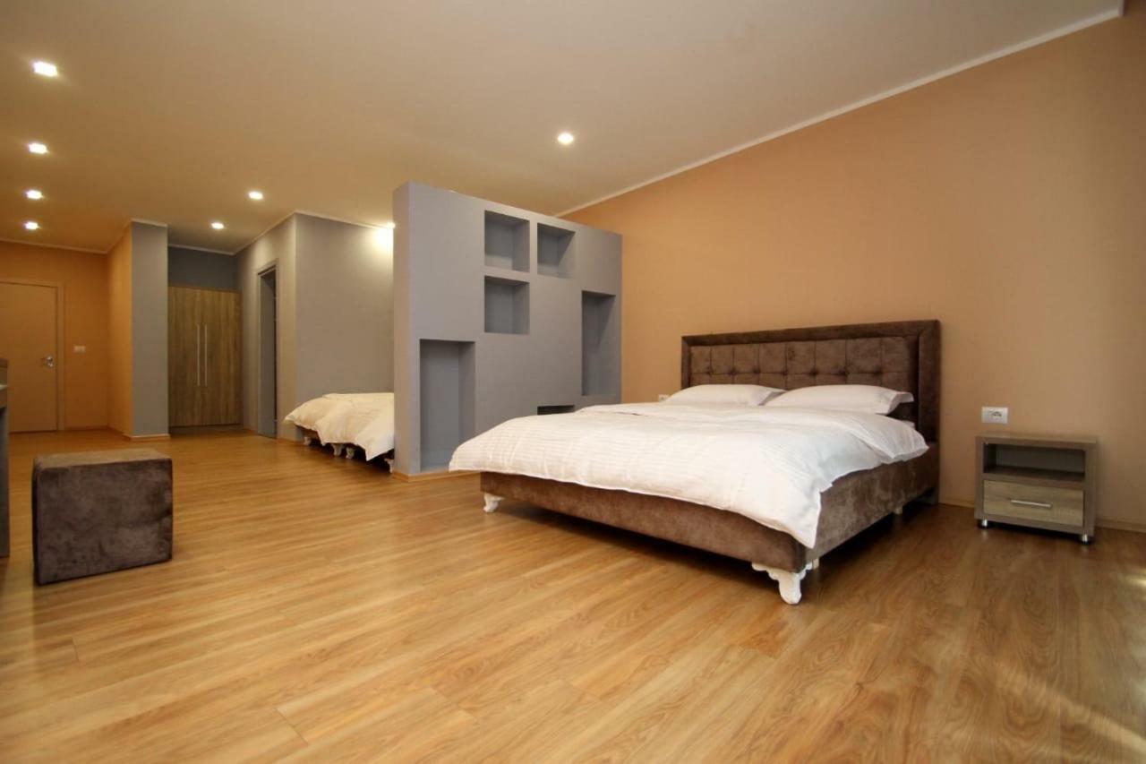 Hotel Keshtjella Llogara Dukat Zewnętrze zdjęcie